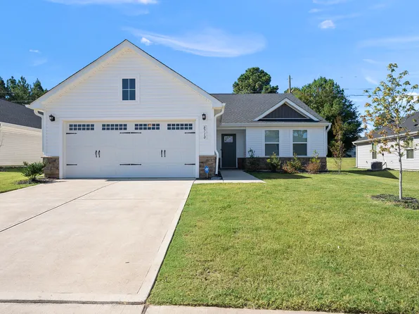 8710 Kenridge Ln, Fuquay Varina, NC 27526