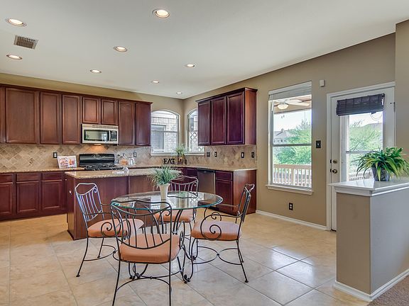 Island Kitchen
