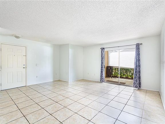 5th image of 9481 Highland Oak Dr Unit 501