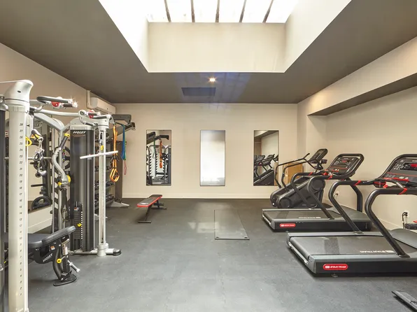 148 North 10th Street image 11 of 12