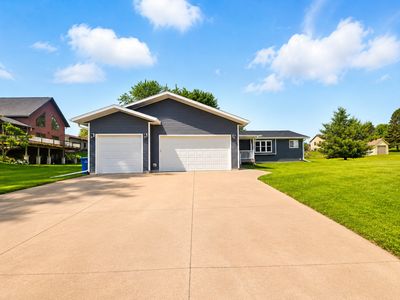 207 2nd Ave NW, Altura, MN, 55910