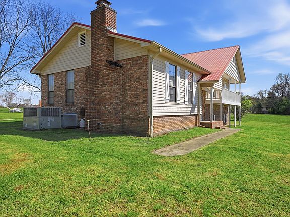 3rd image of 3093 Browns Bridge Rd