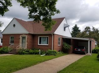 2811 5th St, Eau Claire, WI 54703