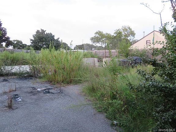 3rd image of 7 Palm Street