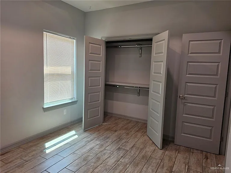 5804 Nightingale Ave #4 — Photo 13