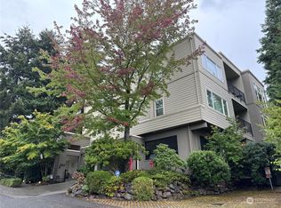 703 4th Ave APT 202, Kirkland, WA 98033