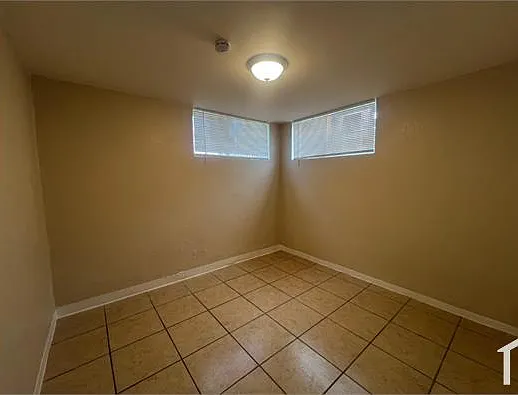 2 bed, $1,300 — Photo 3