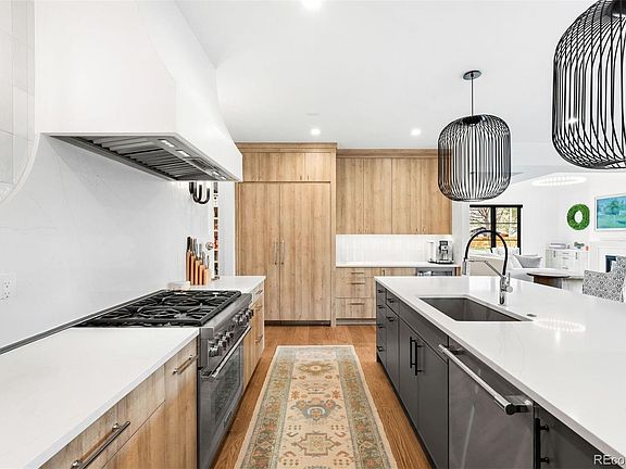 5th image of 2697 S Clayton Street