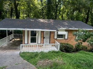 490 Fairlane Cir NW, Atlanta, GA 30331
