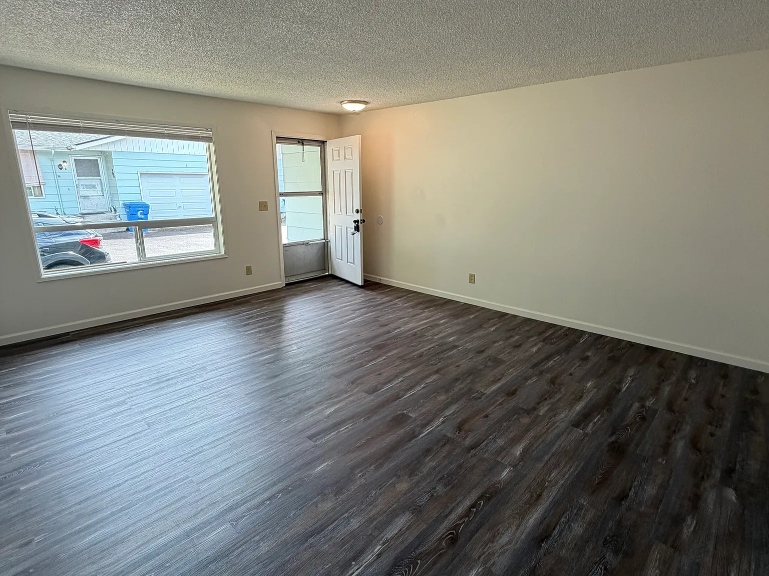 2 bed, $1,250 — Photo 3