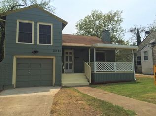 2610 W Clarendon Dr, Dallas, TX 75211