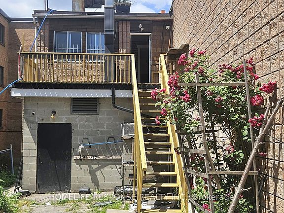 4th image of 505 Mount Pleasant Rd