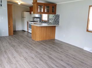 42 Walnutwood Dr, Davison, MI 48423