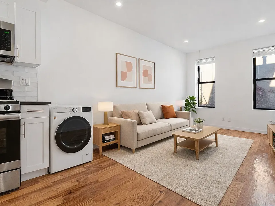 453 Irving Ave #2F