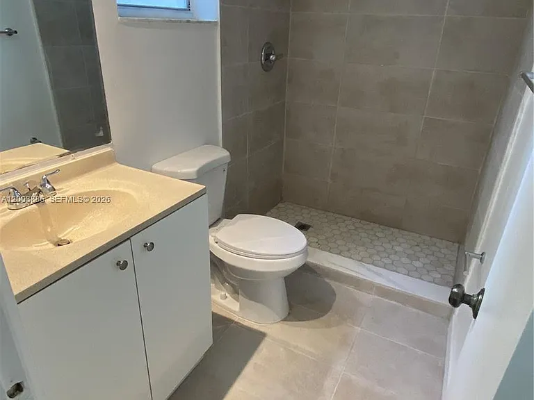 514 Gardens Dr #101 — Photo 5