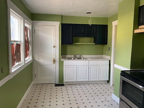 4th image of 5600 Brooklyn Ave