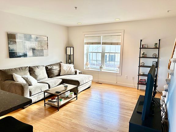 Main floor - living room