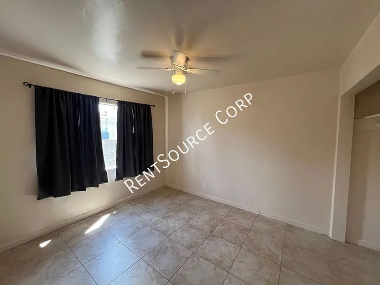 1360 Nancy St — Photo 9