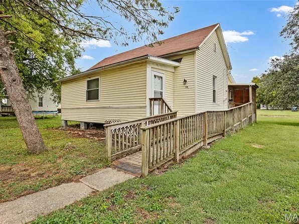 209 W 6th South St, Mount Olive, IL 62069