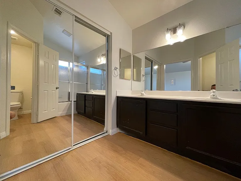 1517 Cross Country St — Photo 20