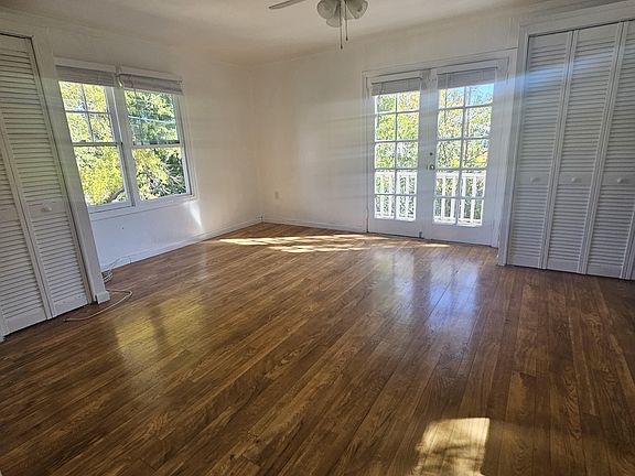 3rd image of 1737 5th St Unit 6