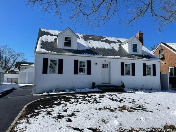 116 Roberta Street, Valley Stream, NY 11580