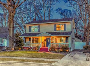 14 Chapin Ave, Merrick, NY 11566