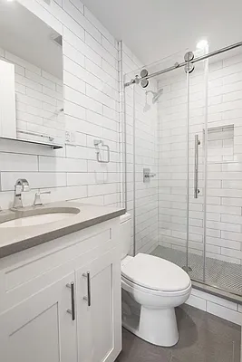 Rented by REAL New York | media 22