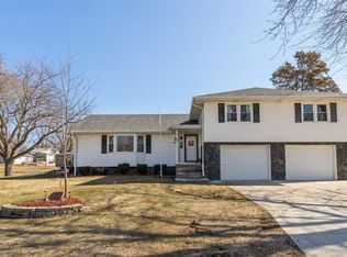 703 N Division St, Stuart, IA 50250