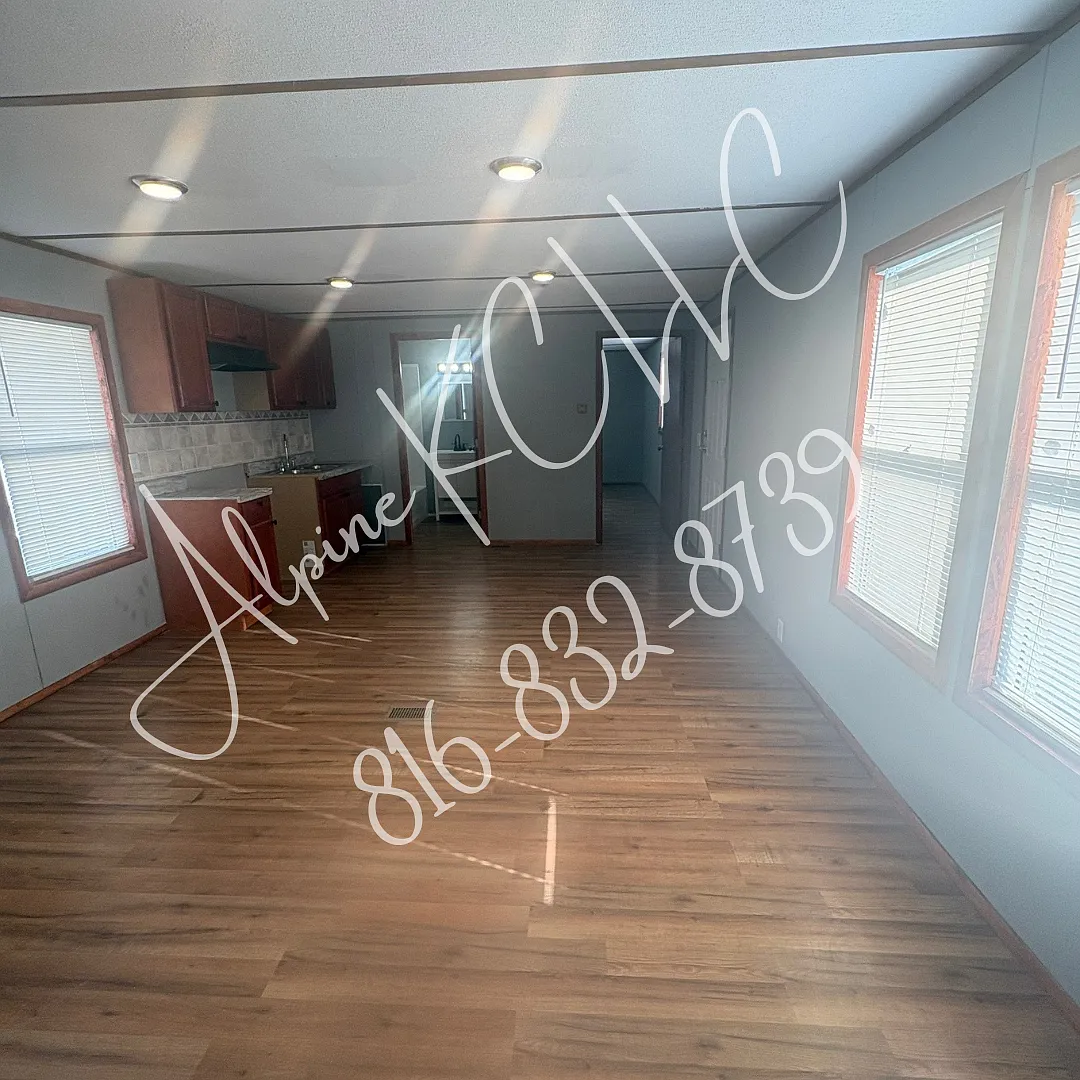 2 bed, 850 sqft, $825 — Photo 1