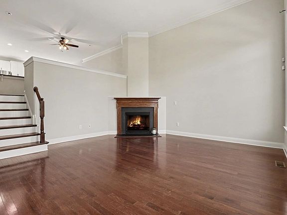 4th image of 10510 Sablewood Dr Unit 109