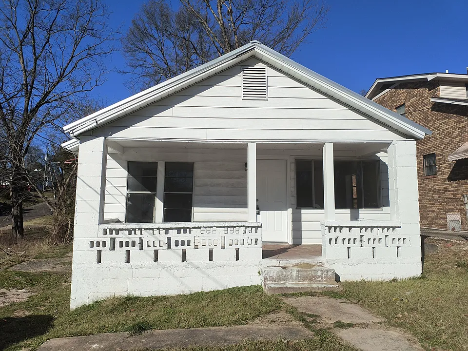 4344 44th Ave N