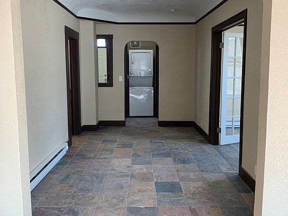 4th image of 1910 W 1st Ave Unit 2
