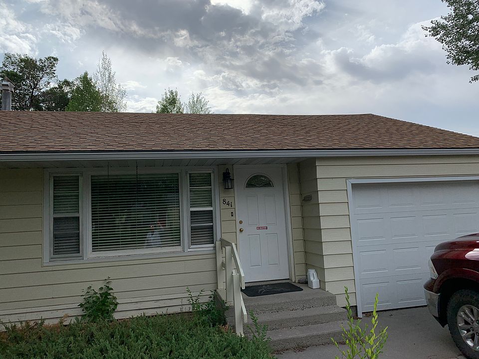 1st image of 841 Rainbow Dr
