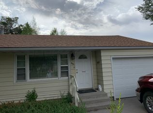 841 Rainbow Dr, Riverton, WY 82501