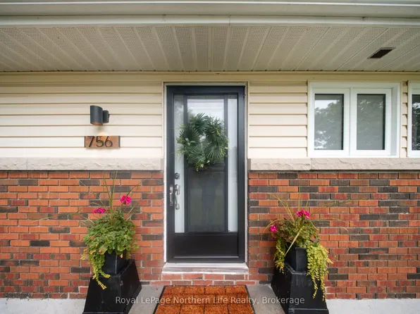 756 Eastwood Ave, North Bay, ON P1B 7V3