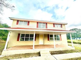2729 Central Ave S, Tifton, GA 31794