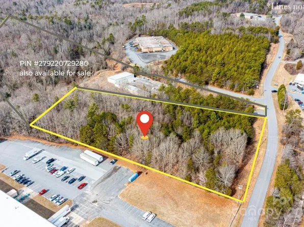 1470 13th St W, Hickory, NC 28602