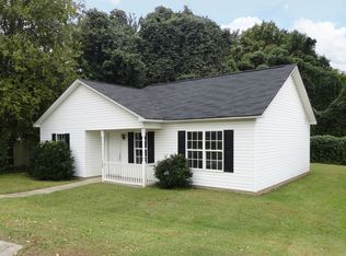 722 S Hoskins Rd, Charlotte, NC 28208