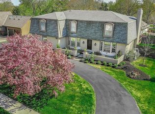 5305 W 83rd St, Prairie Village, KS 66208