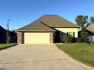 2085 Bill Johnson Dr, Vidalia, LA 71373