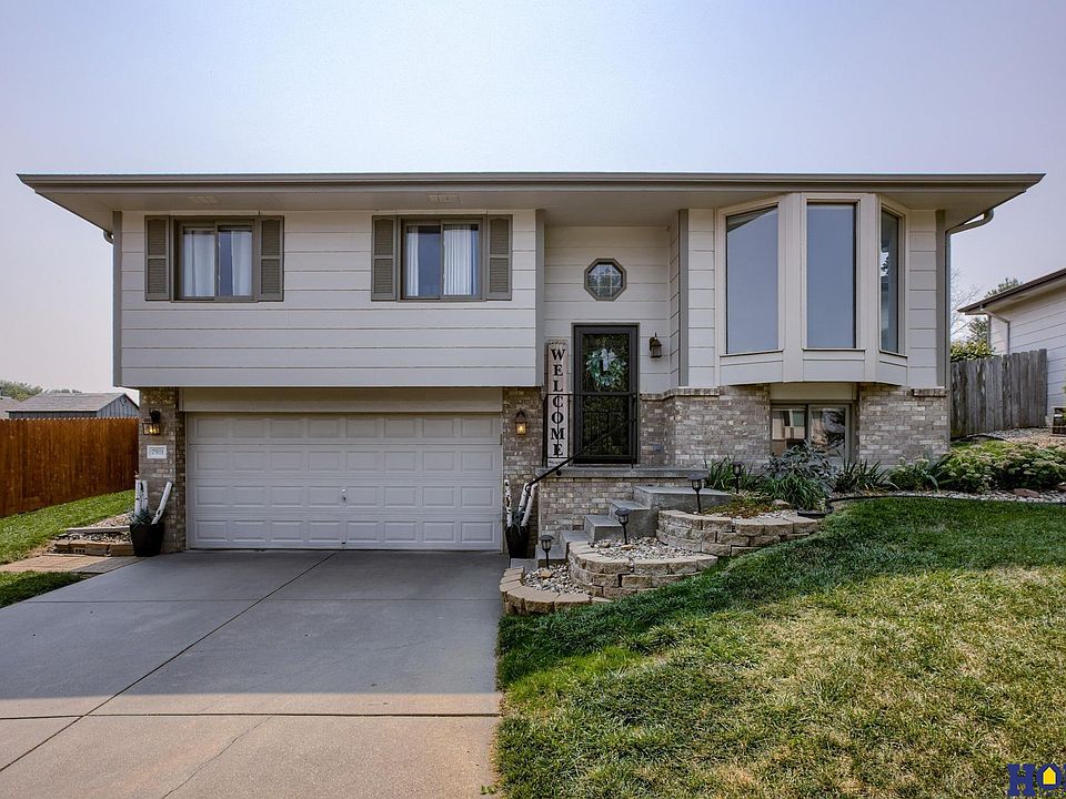 1st image of 7901 Glynoaks Dr