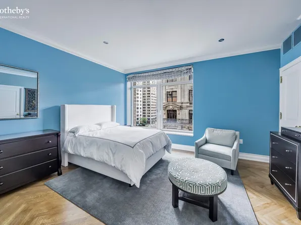 515 Park Avenue image 12 of 18