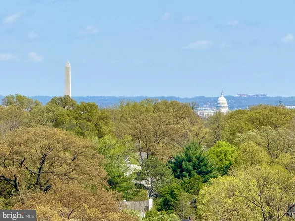 4141 N Henderson Rd APT 923, Arlington, VA 22203