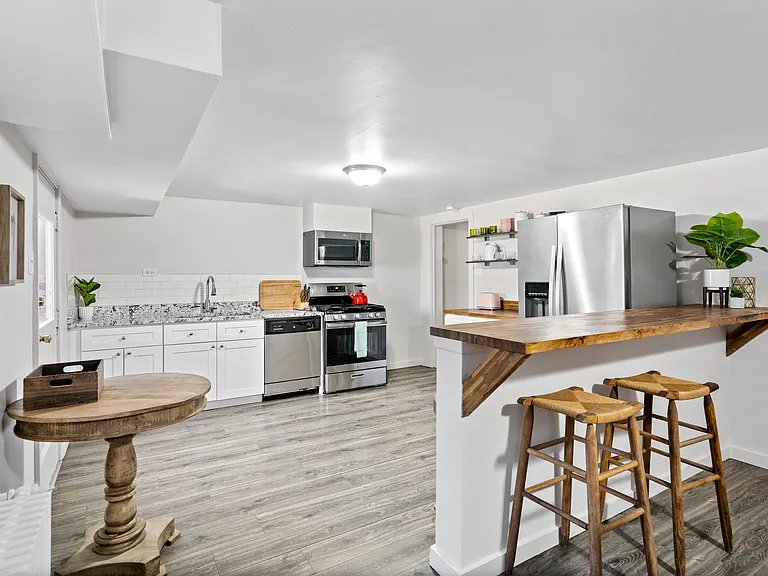 3510 N Columbine St #BASEMENT — Photo 1