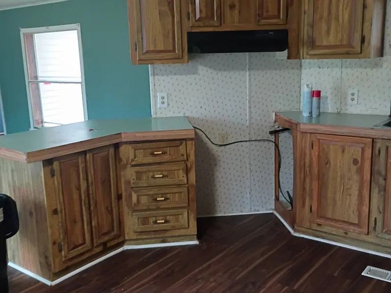 1607 Hadley St — Photo 10