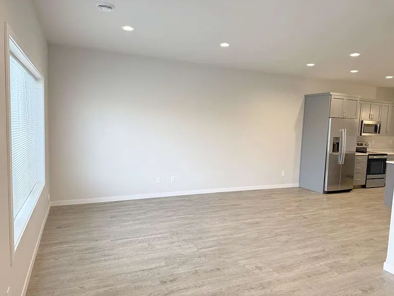 Valley View Town Homes Living