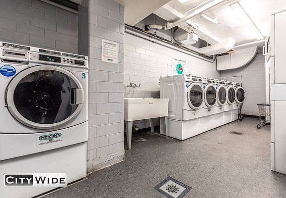 5th image of 157 E 57th St #10P