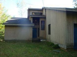 84 Breezy Point Rd, Warren, NH 03279