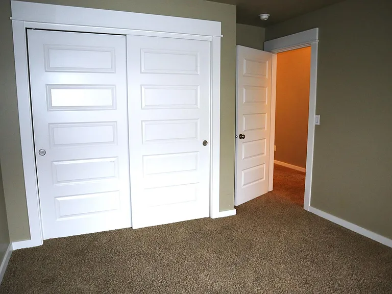 2895 E Deerhill Dr — Photo 21